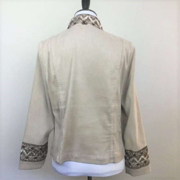 St. John Sport Jacket l - Picture 4 of 6